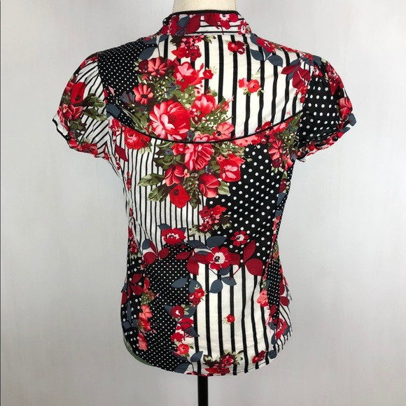 FINAL SALE PRICE Super cute top - Picture 3 of 7